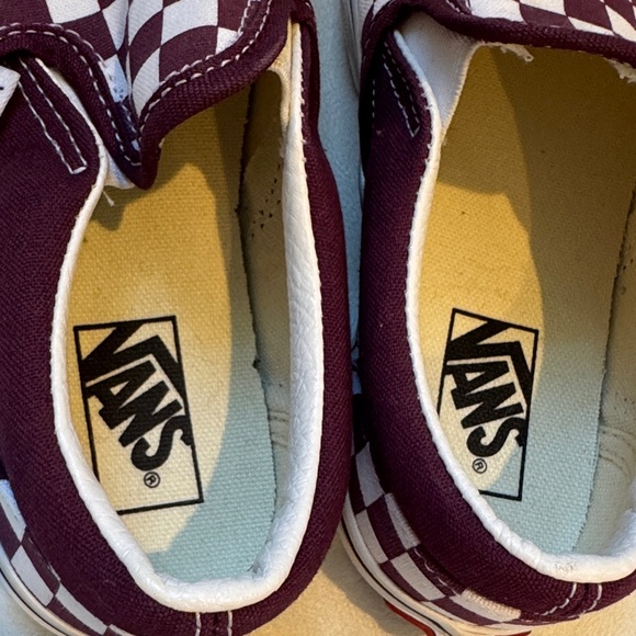 Vans Kids Slip-On Sneakers - Burgundy and White Checkerboard 13.5 - Picture 5 of 6